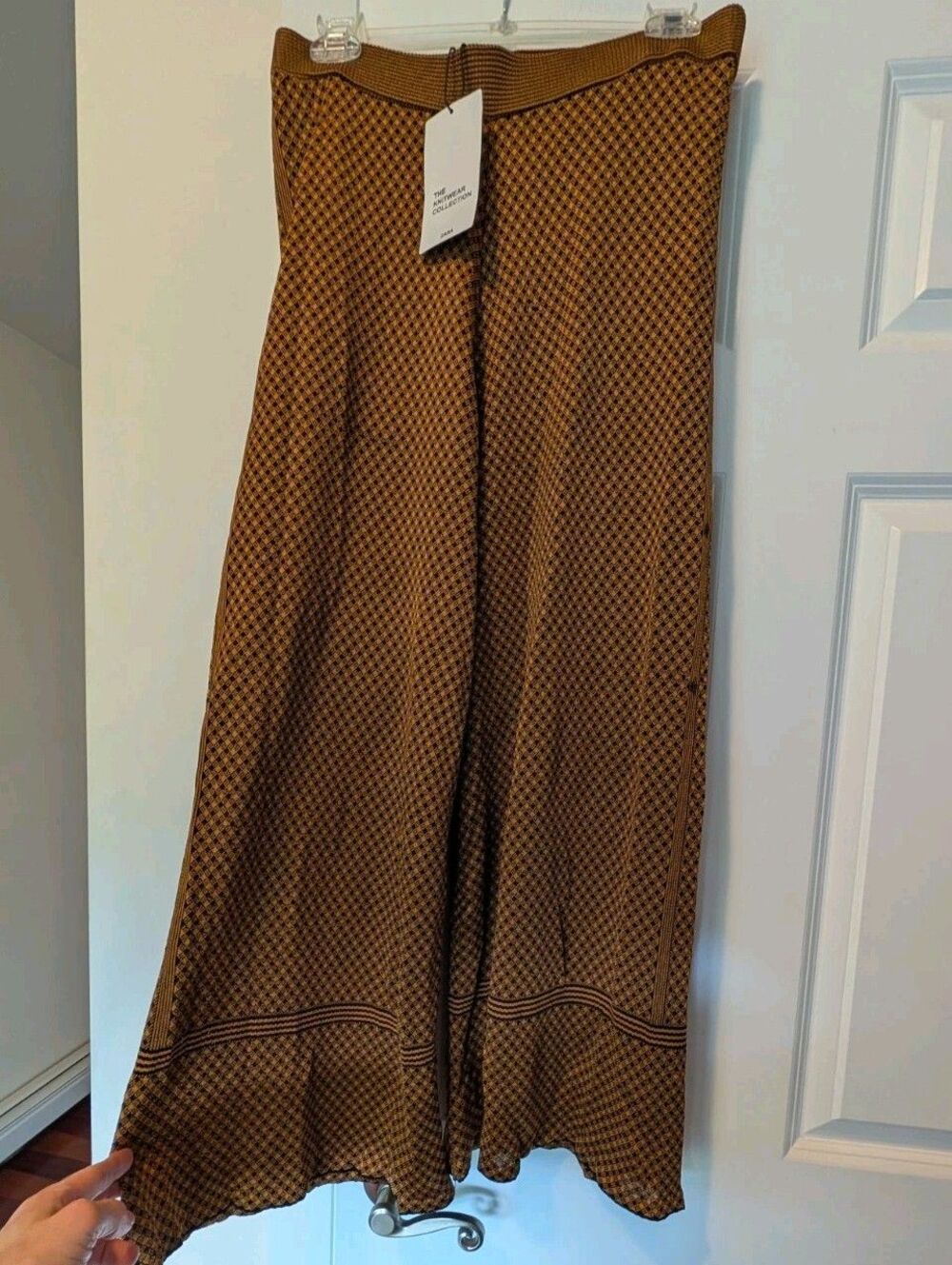 NWT Zara Knitwear Culotte Pants Medium Camel Black Geometric Print Wide Leg Crop